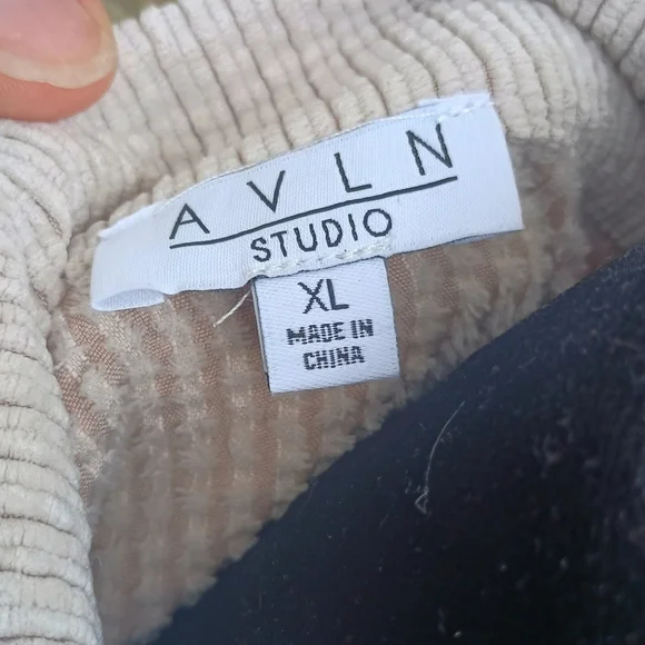 Avln Sudio Corduroy Button-Up Jacket_XL - Picture 3 of 5